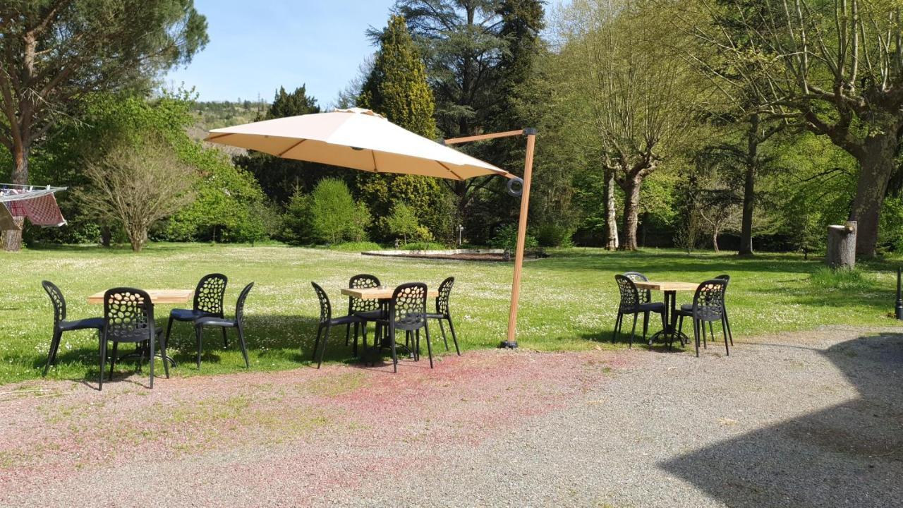 Chateau De Viviez Exteriör bild